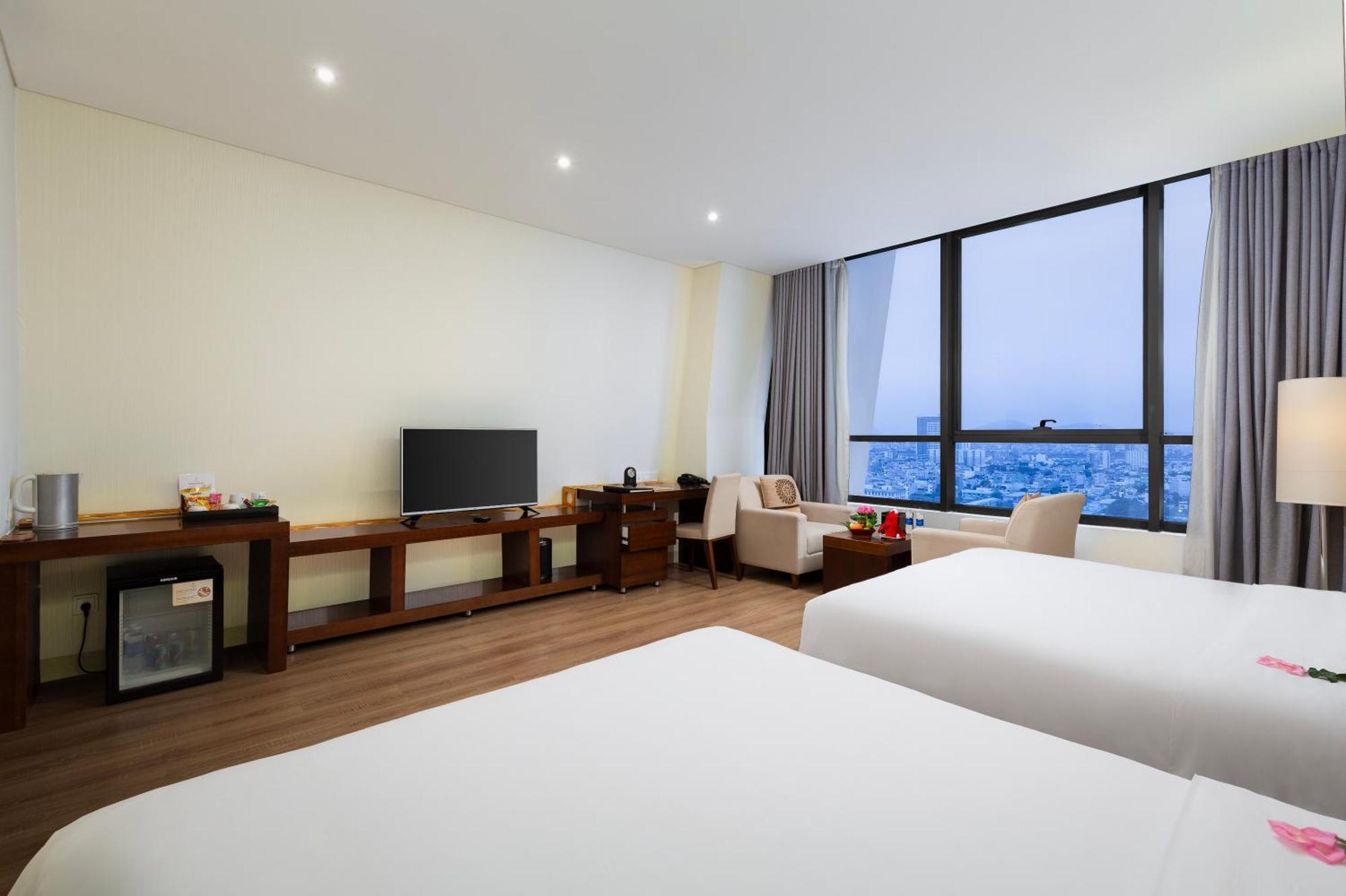 Grand Tourane Hotel דה נאנג מראה חיצוני תמונה