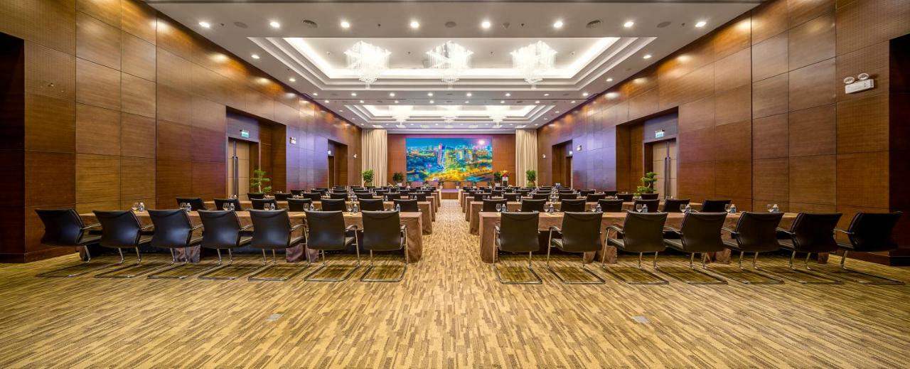 Grand Tourane Hotel דה נאנג מראה חיצוני תמונה
